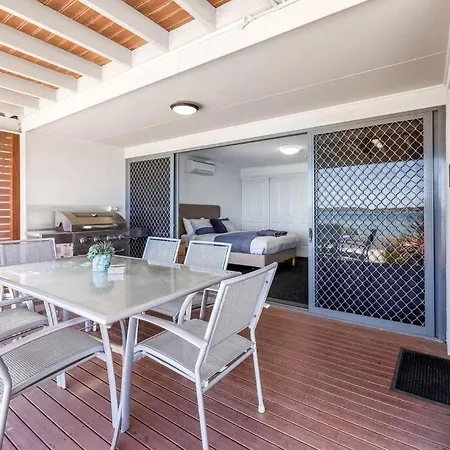 Almonta Apartments On The Water Front Coffin Bay Exterior photo